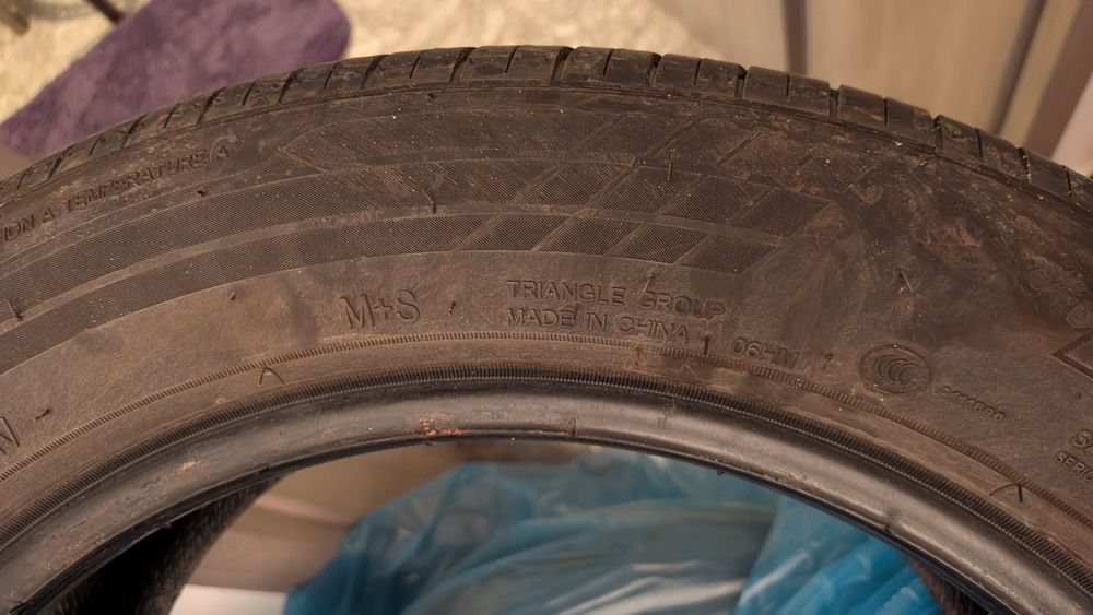 Vând 4 anvelope de vara continental/Triangle 205/55/r16