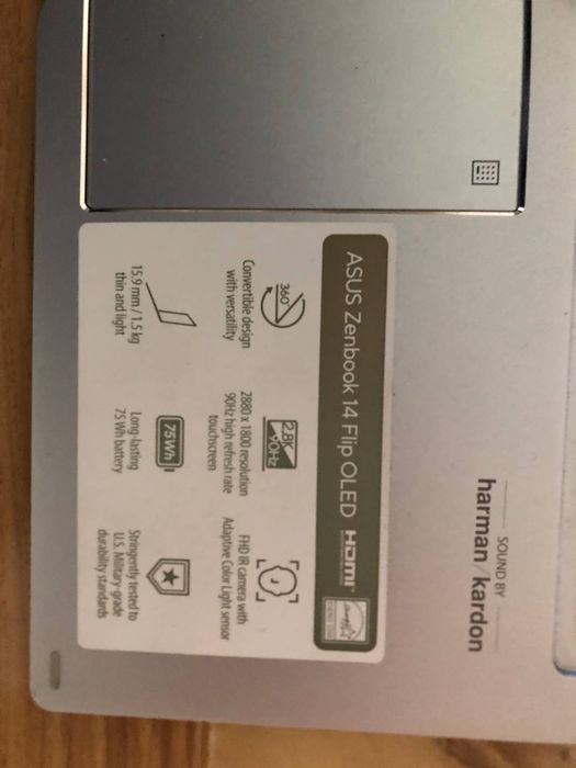 Asus zenbook flip 14 OLED