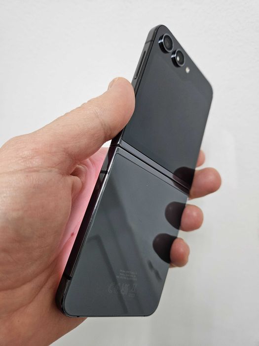 Samsung Galaxy Z flip 5, 512 gb, folosit, garantie.