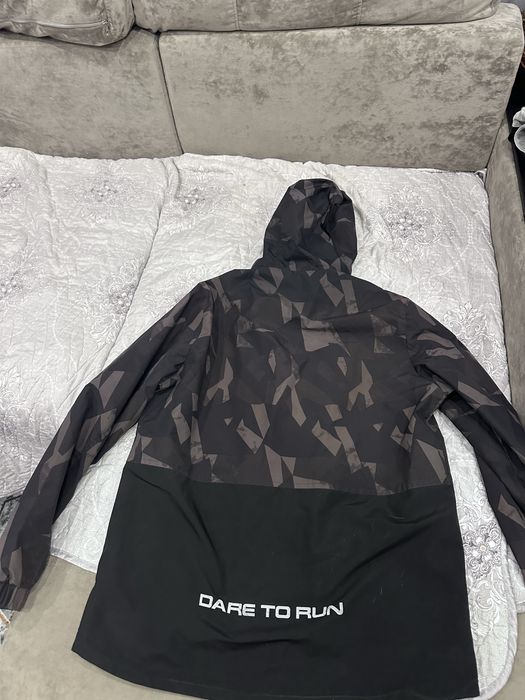 Продам одежду кофта свитер куртка