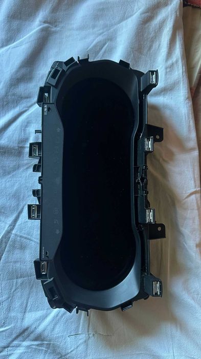 Продавам оригинално дигитално табло 3G0 920 791 A за VW Passat B8