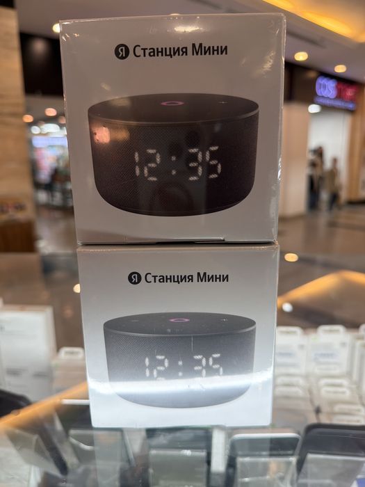 Станция мини Алиса с часами