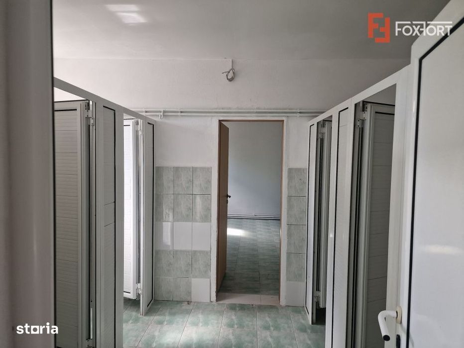 Spatiu comercial cu 16 incaperi - zona Mehala