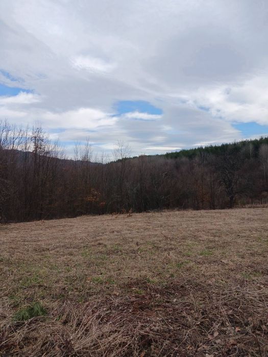 Парцели за продажба  - гр.Априлци, махала ПИПЕРИТЕ