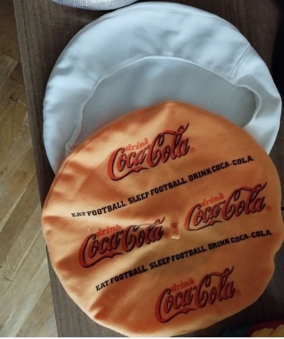 Карнавални шапки за маскарад и сюжетни игри