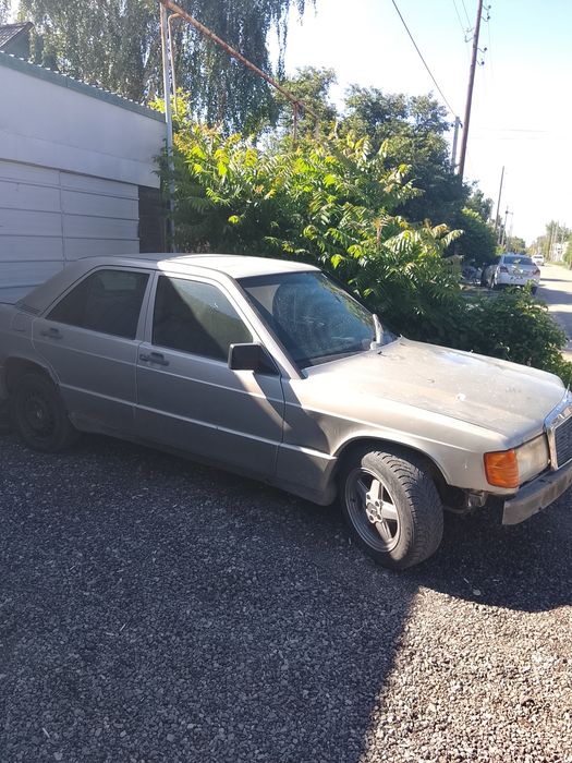 Продам Mercedes Benz 190E
