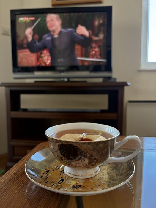 Телевизор Sony 32” KDL- 32W4000