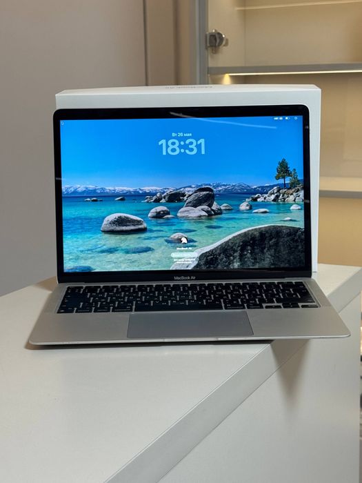 MacBook Air 13 2020 M1 87% | т79567
