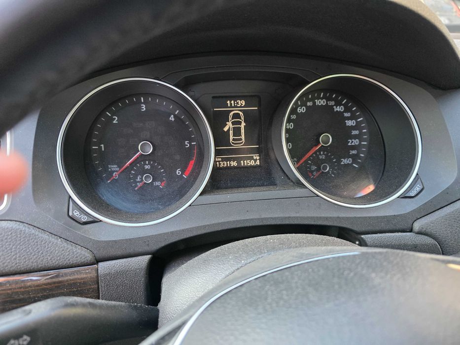 Vand vw Jetta 2.0 TDI