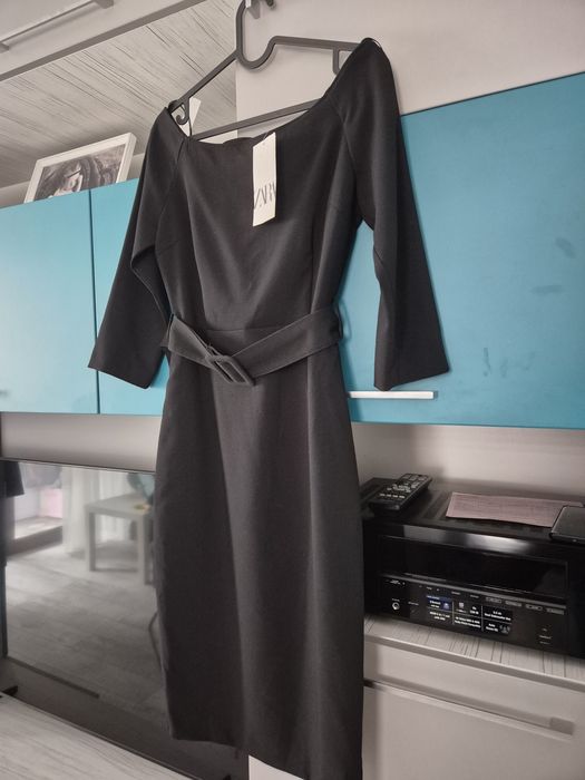 Rochie neagra office Zara noua cu etichetă masura S