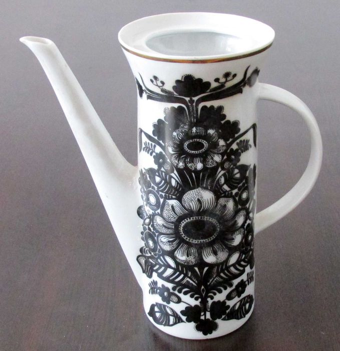 Красиви и интересни чайници и канички