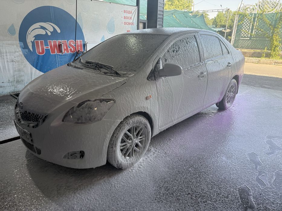 Toyota yaris 2012 yil GAZ bor 90l