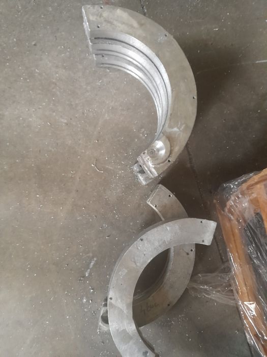 Brate reductii  aluminiu sudura cap la cap șuruburi etc...