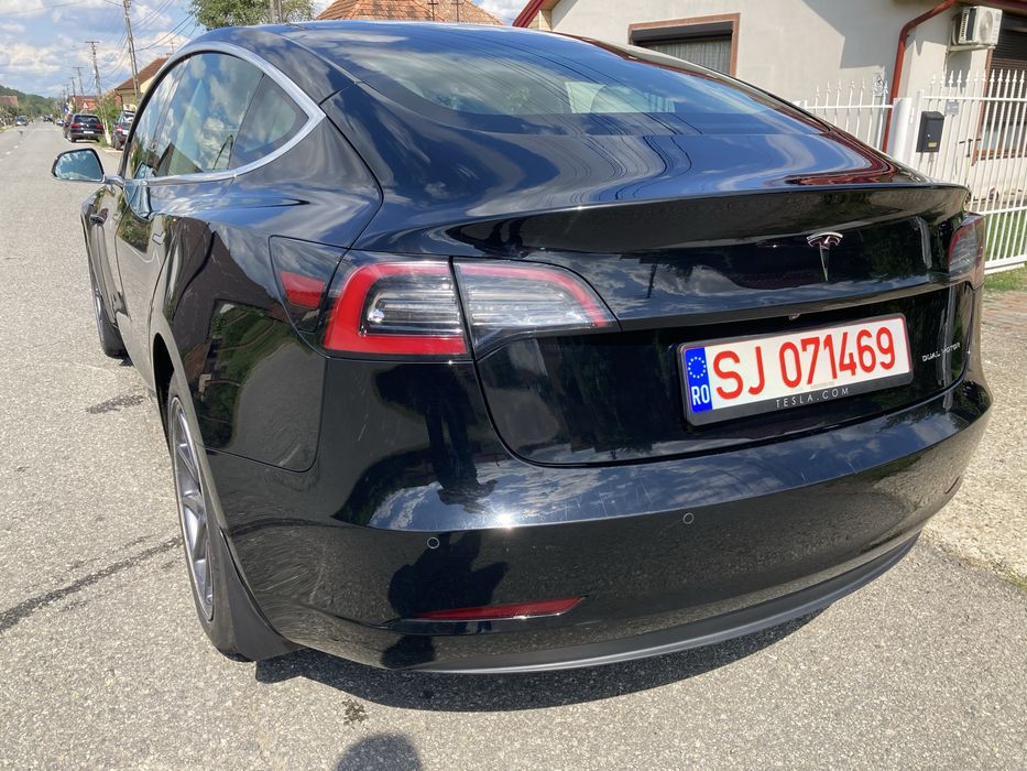 De vânzare Tesla model 3 Dual Drive
