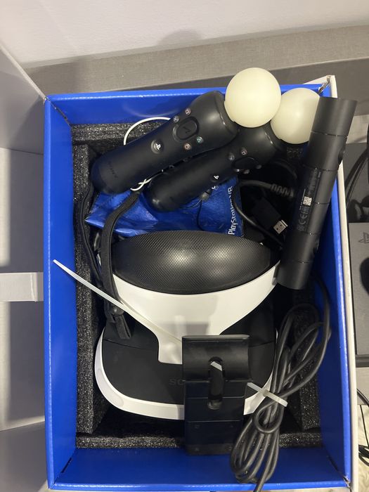 PS4 + PSVR + PS Camera