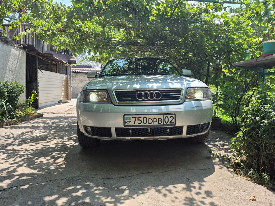Audi allroad А6 С5