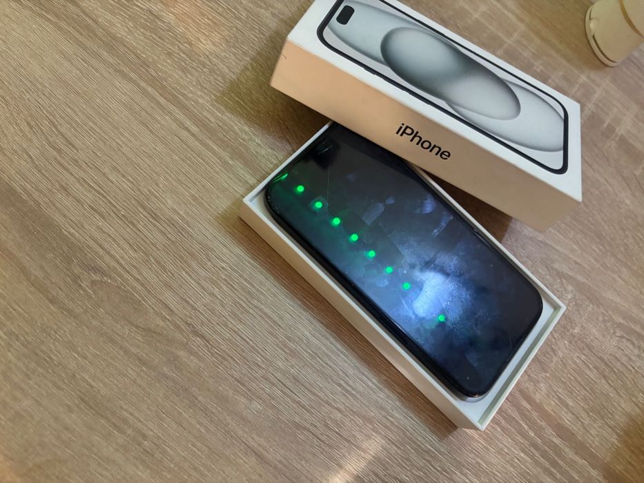 iPhone 15 256 GB