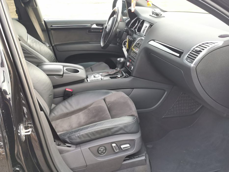 Plansa bord AUDI Q7 2014