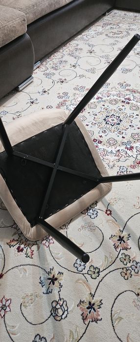 Стулья в идеально состоянии