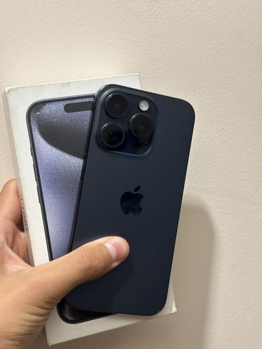 Iphone 15 pro хорошое состояние
