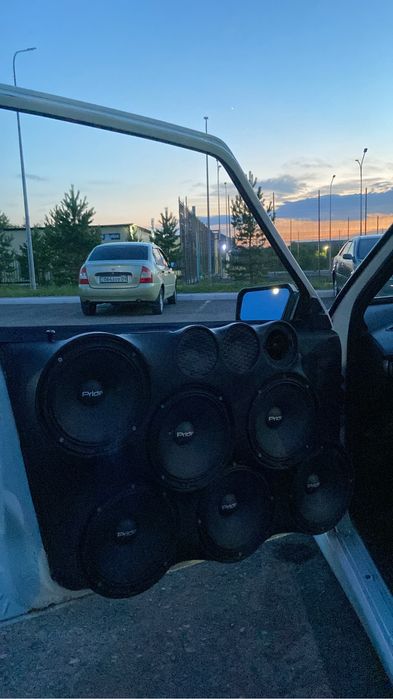 Продам дверные карты на автоваз