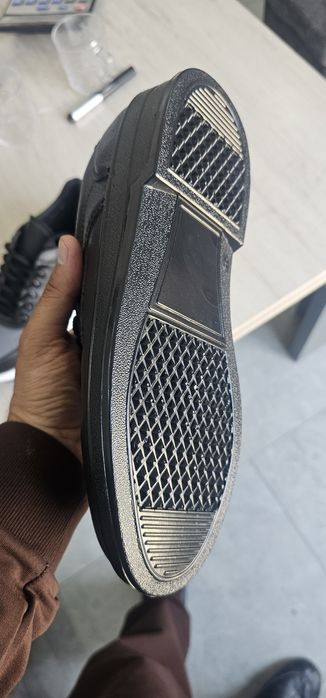 erkaklar va ayollar oyoq kiyimlari tozza teri mahsuloti