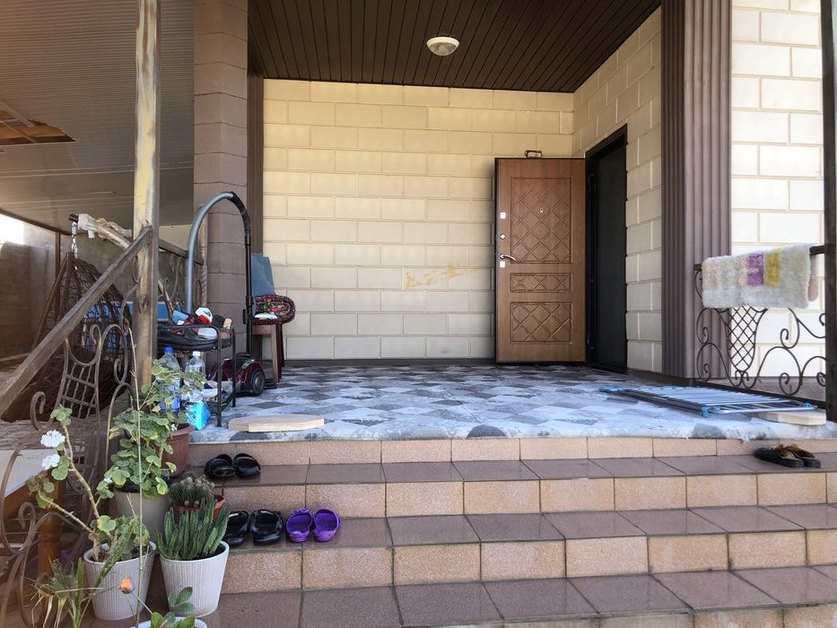 Срочно!!! Продаем большой дом. Черновод(Қарасу)