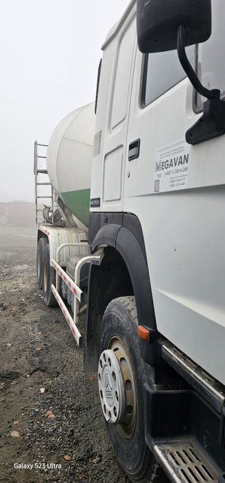 HOWO автомиксер дизель