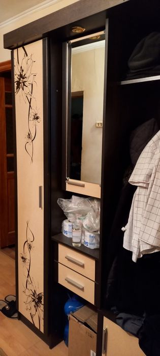 Продается шкафчик