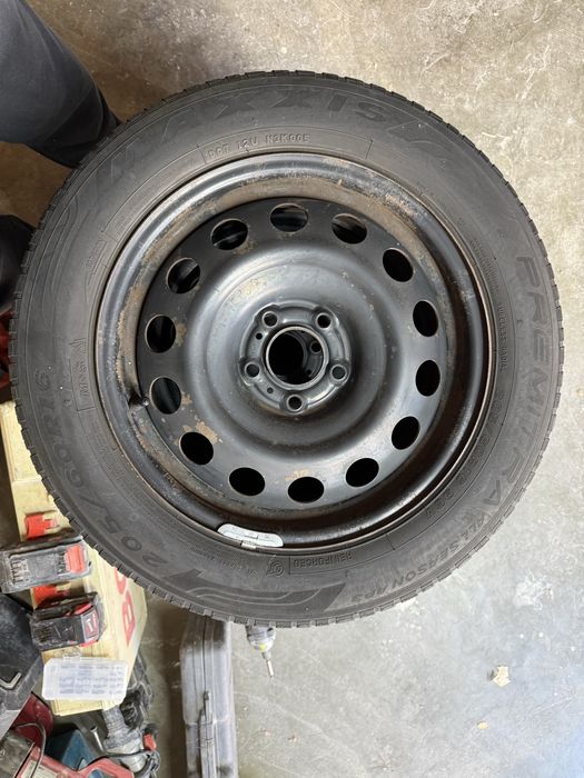 Джанти  5х108 от Opel Combo в комплект с всесезонни  гуми Maxxis