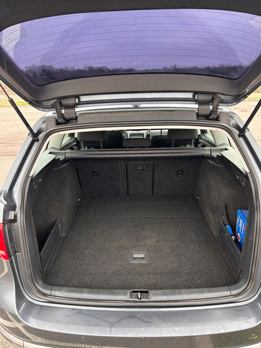 Volkswagen Passat Variant 2.0 TDI – Manual – 2011