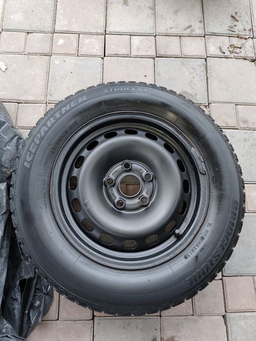 Резина 195 на 65 и 15 зима