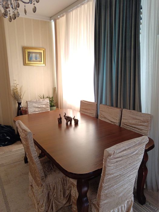 Стол раздвижной + 6 стульев