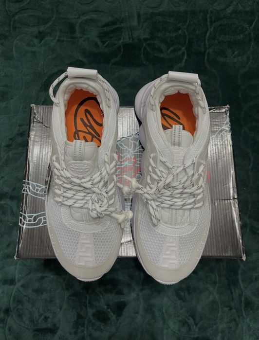 Vand versace chain reaction white
