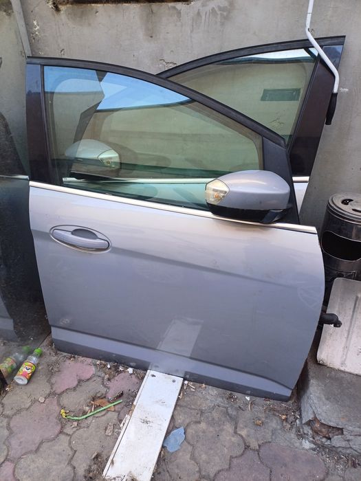 Usa  fata ford c max complecte grande c max 2011-2017