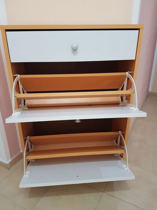 Мебели за спалня