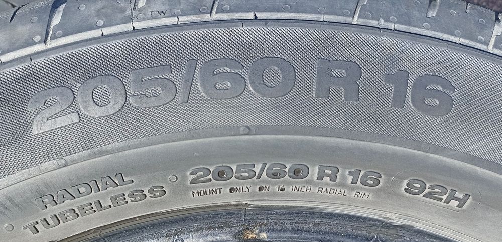 Автошины 205/60/16