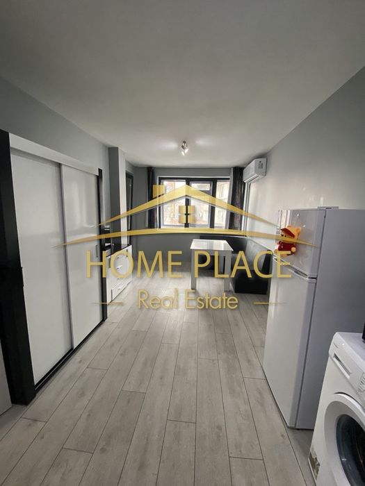 Дава се под наем Двустаен апартамент в Варна, Колхозен пазар - 65 кв.м за 382.5 € - Снимка #2