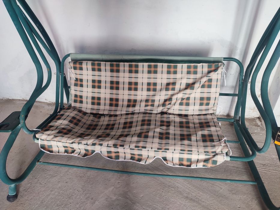 Садовая качеля за 50 тыс