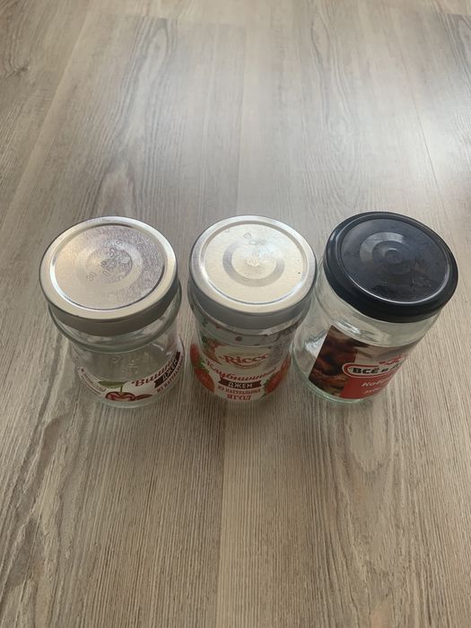 Банки..         .