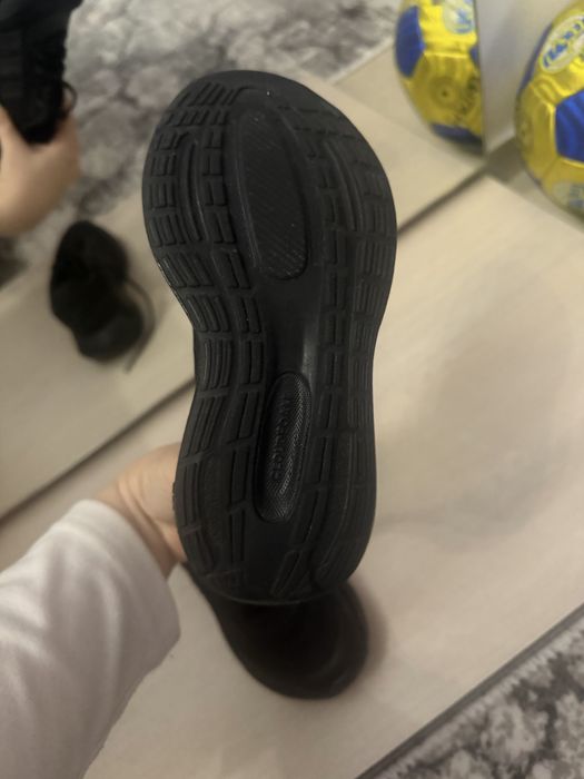 НОВИ маратонки на Адидас Adidas