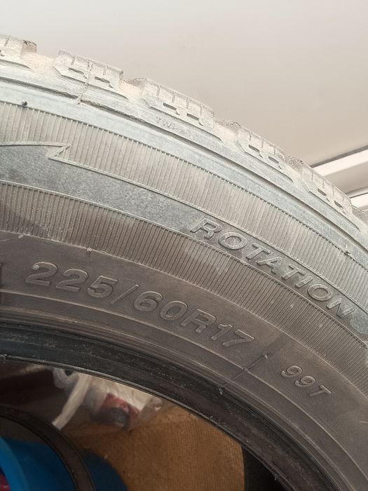 Зимние шины 225/60r17