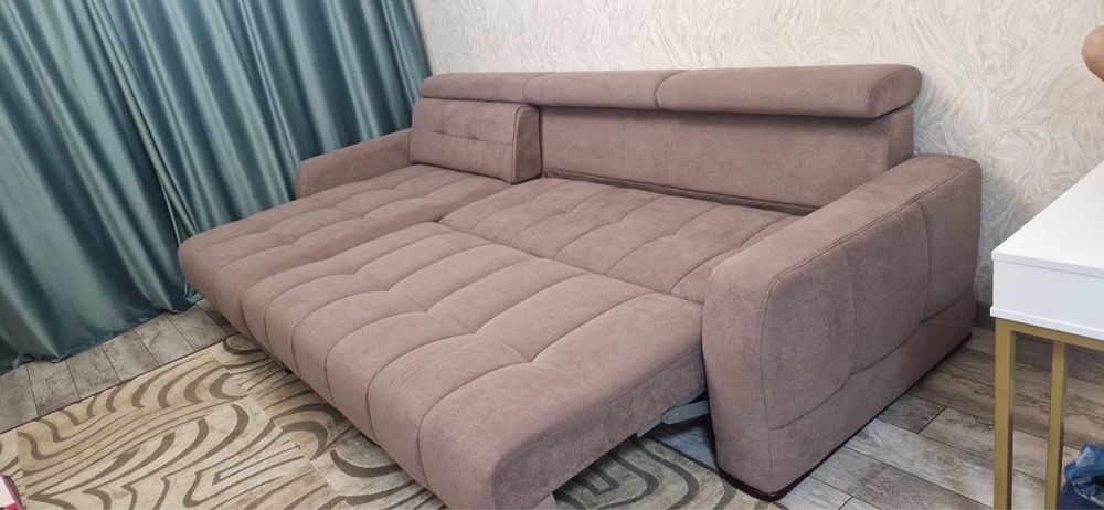 Продам шикарный угловой диван Камелот