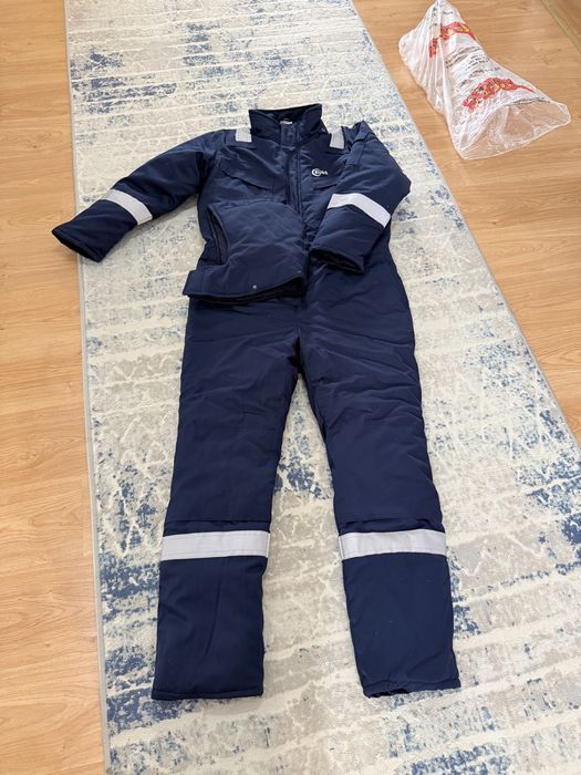 Новый куртка комбез