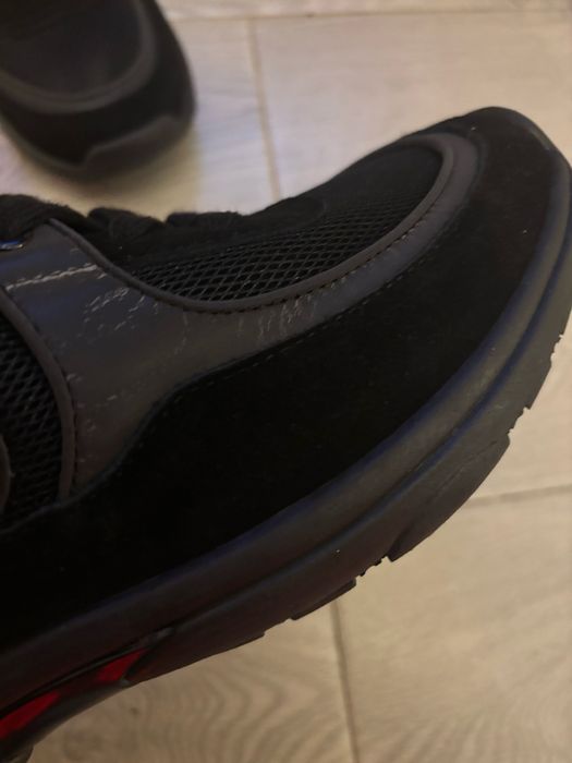 Pantofi Chanel Runner Black leather mesh
