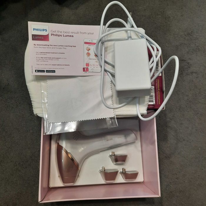 Фотоепилатор IPL Philips Lumea Prestige BRI956/00