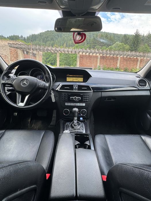 Mercedes   C 200 AMG