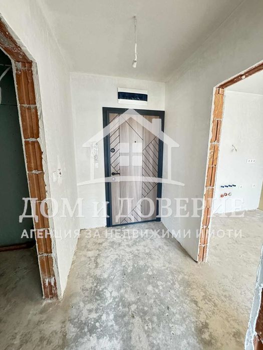 Продава се Двустаен апартамент в Пловдив, Остромила - 68 кв.м за 1765 €/кв.м - Снимка #4