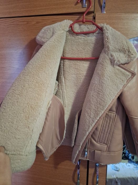Jacheta cu blana Zara negociabil