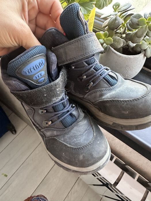 Обувь для детей красовки и ботинки